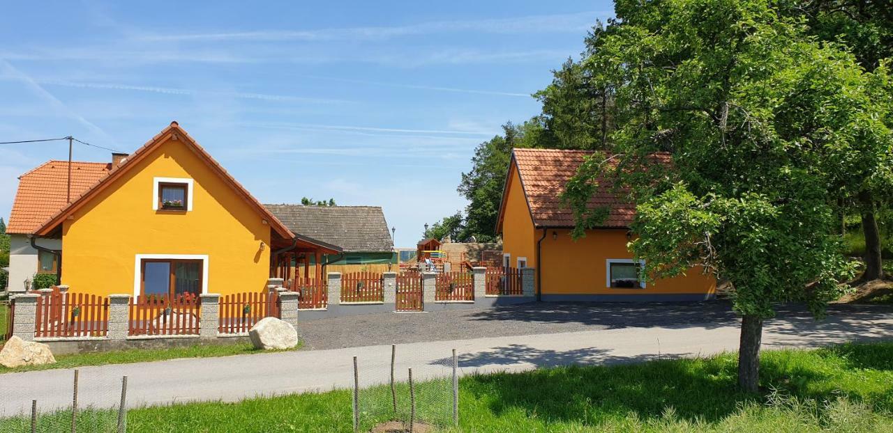 Penzion U Pepíčka Netolice Exterior foto